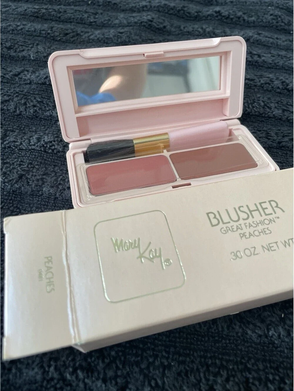 MARY KAY BLUSHER .30 OZ. GREAT FASHION PEACHES 0481 New Old Stock